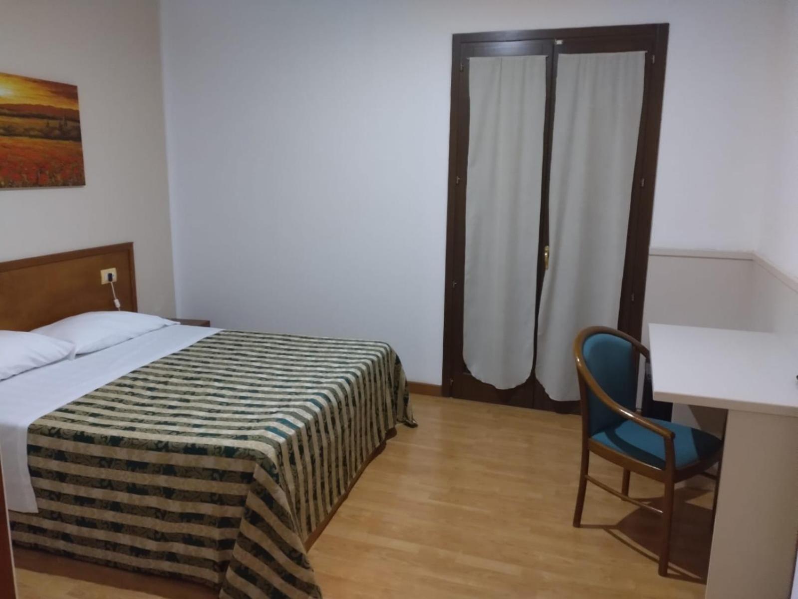 Hotel Nicolaj Polignano a Mare Esterno foto